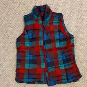 Lands' End Women’s puffy vest size medium